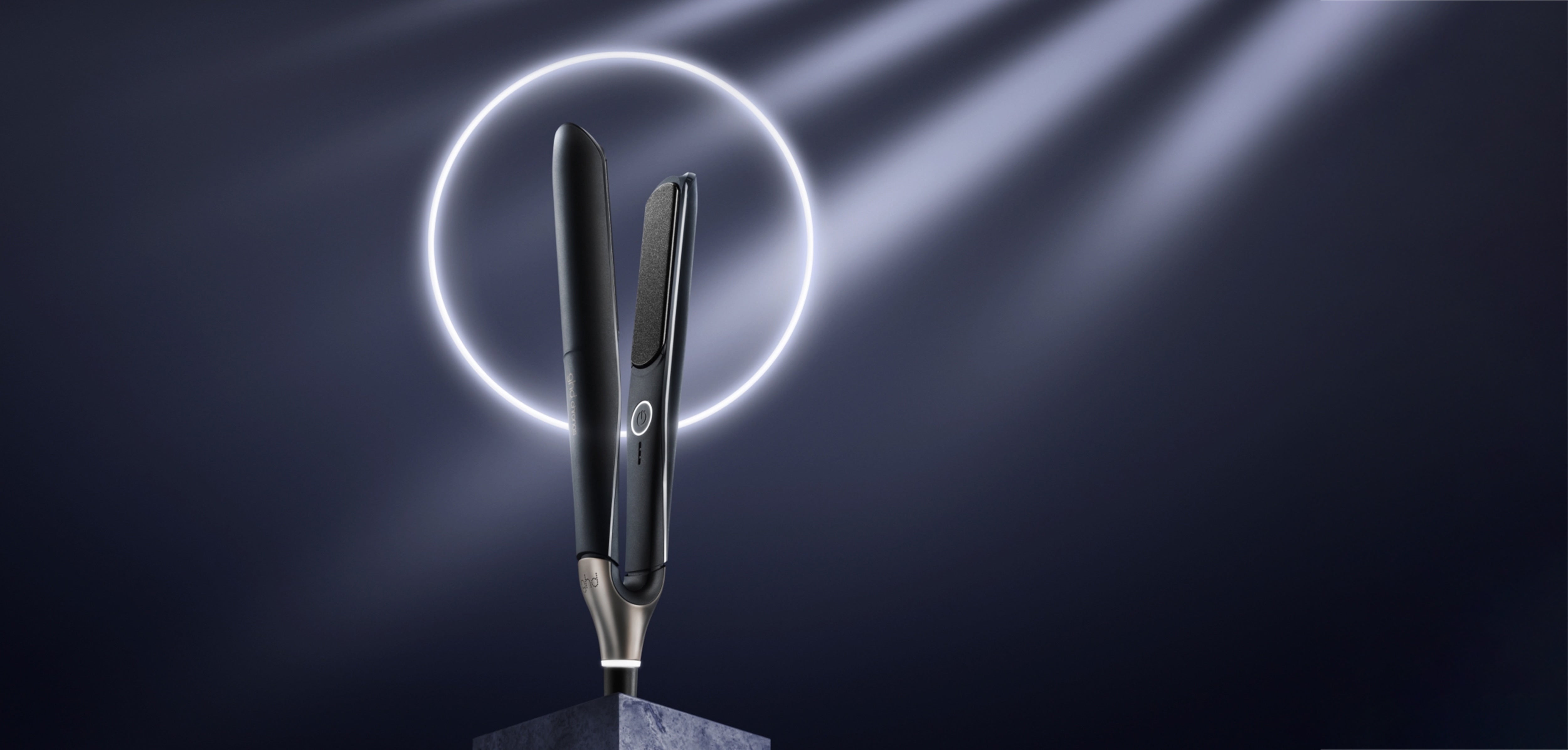 GHD CHRONOS® STRAIGHTENER