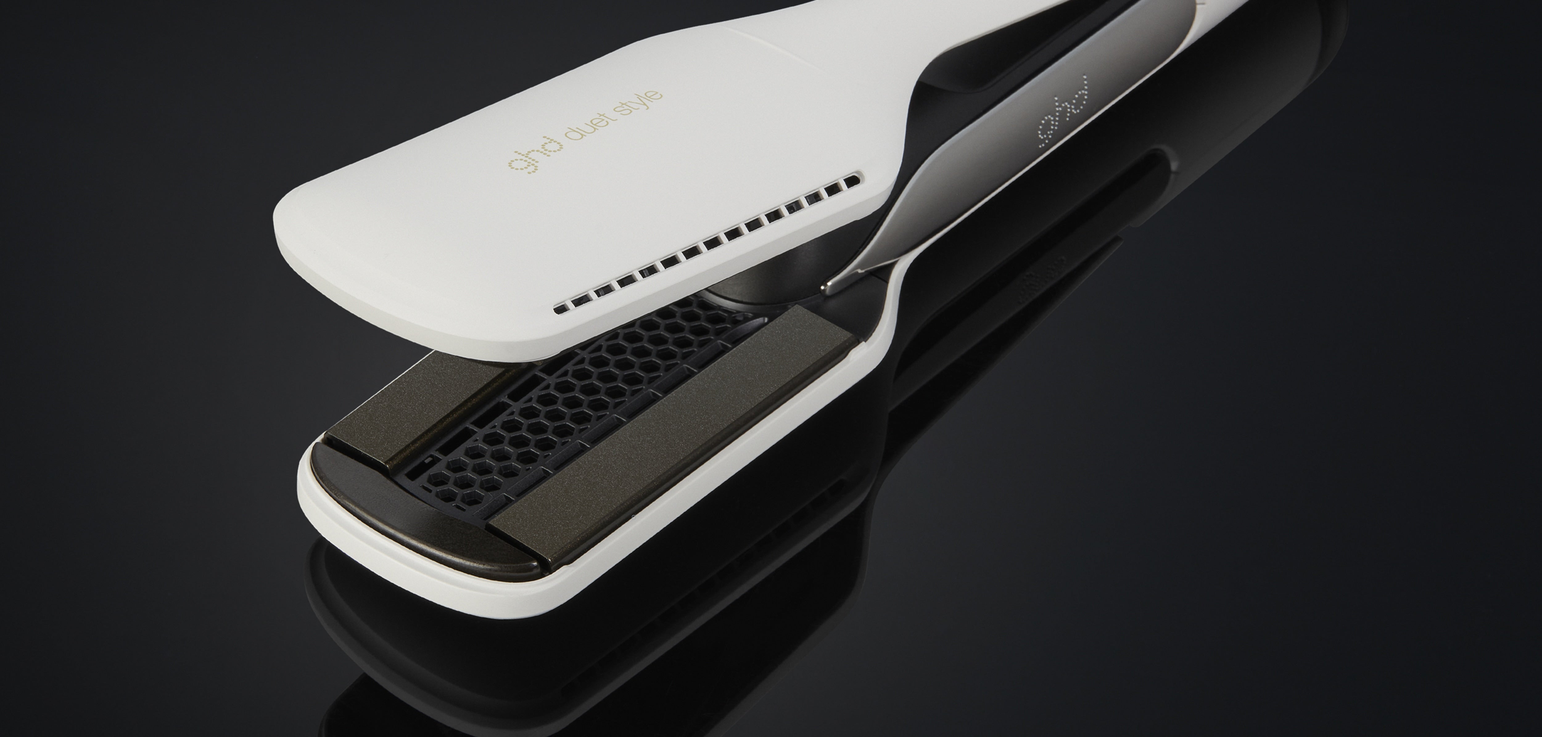 GHD DUET STYLE® WHITE HAIR STRAIGHTENER 